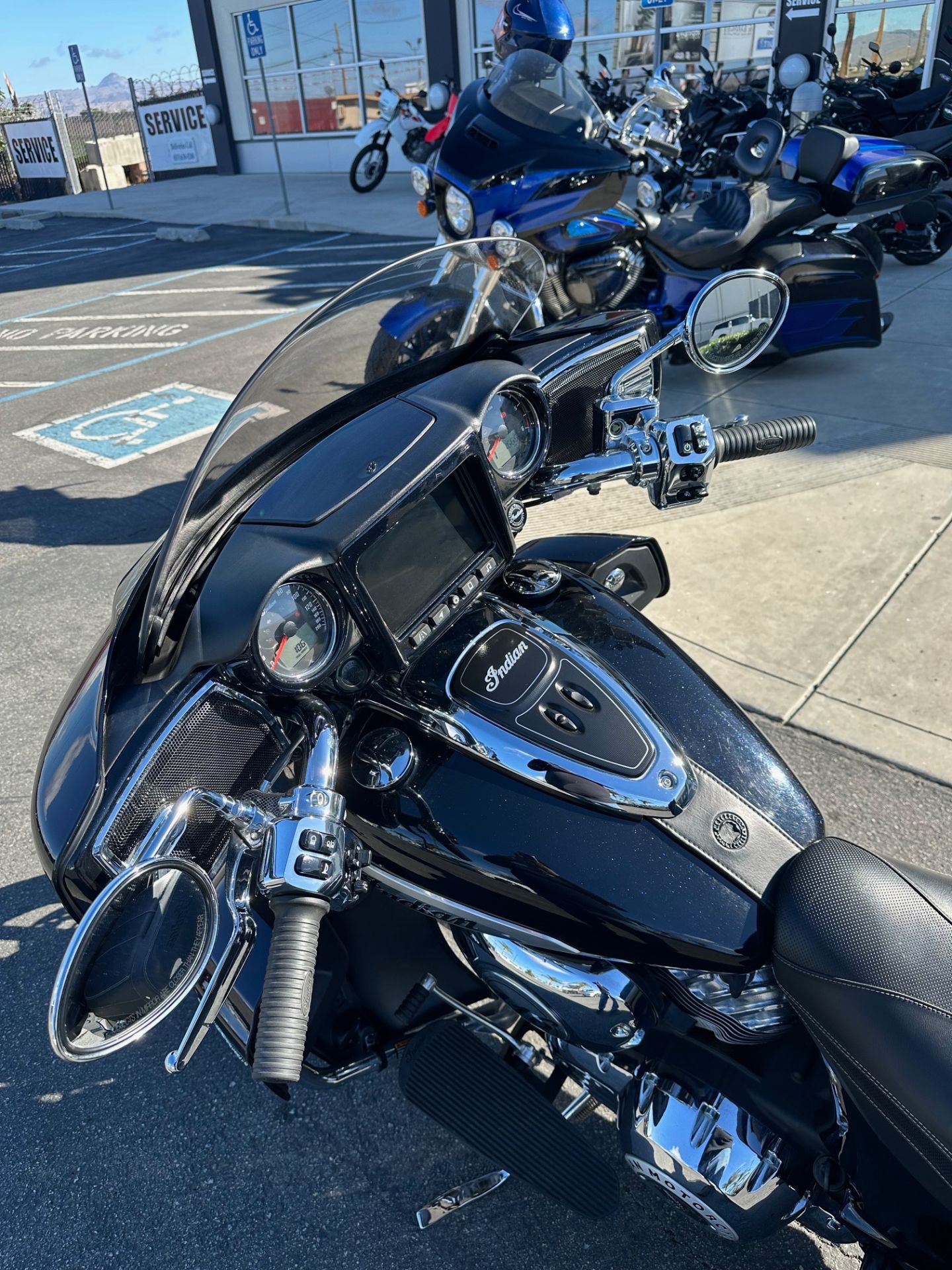 2022 Indian Motorcycle Roadmaster® Limited in Hollister, California - Photo 11