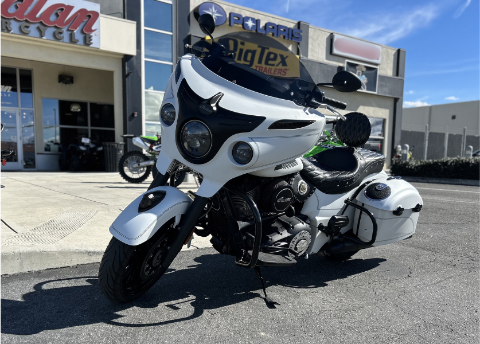 2018 Indian Motorcycle Chieftain Dark Horse® ABS in Hollister, California - Photo 3