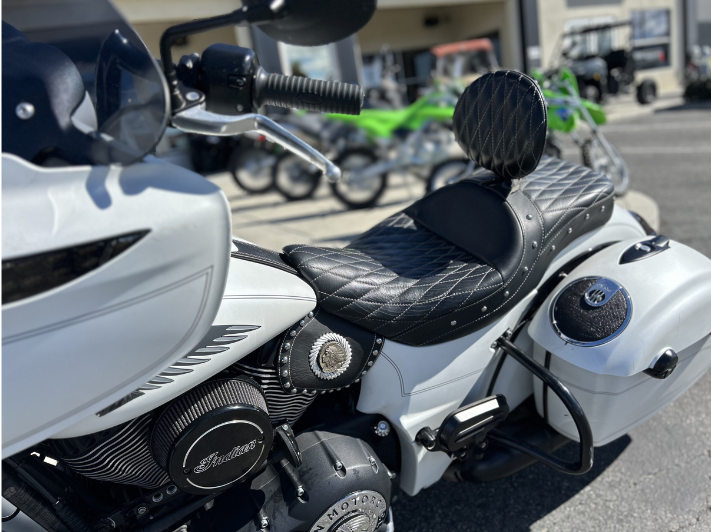 2018 Indian Motorcycle Chieftain Dark Horse® ABS in Hollister, California - Photo 5