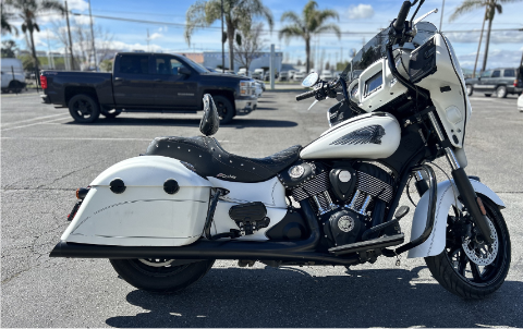 2018 Indian Motorcycle Chieftain Dark Horse® ABS in Hollister, California - Photo 6