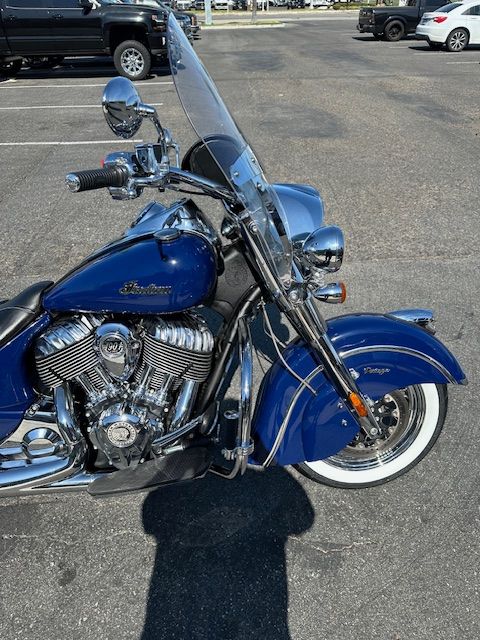 2014 Indian Motorcycle Chief® Vintage in Hollister, California - Photo 10