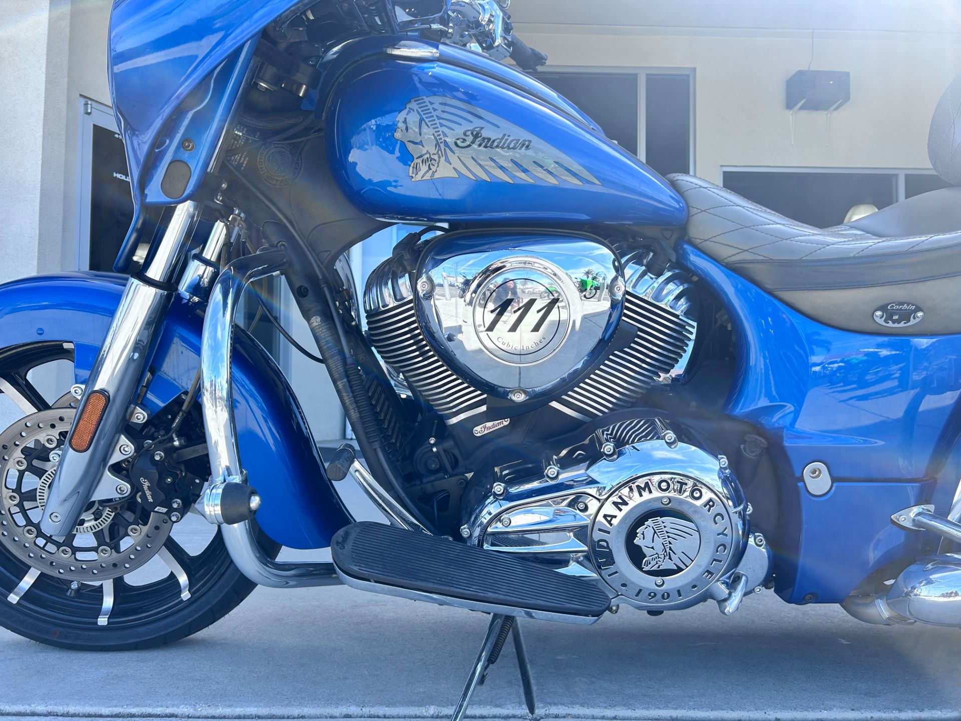 2018 Indian Motorcycle Chieftain® Limited ABS in Hollister, California - Photo 6