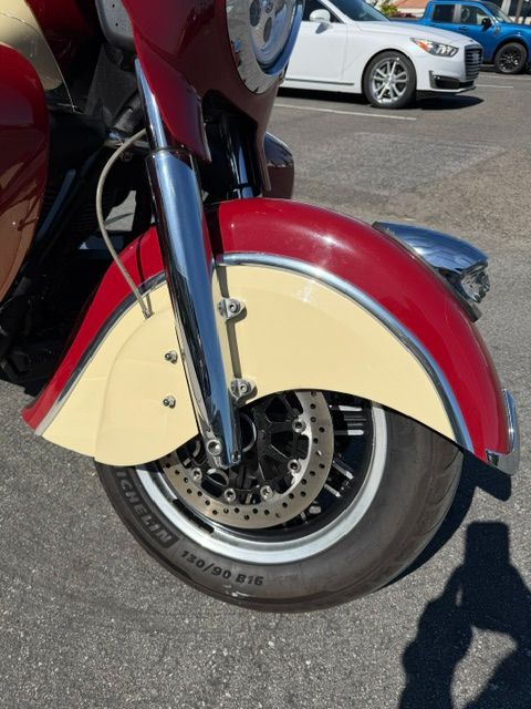 2016 Indian Motorcycle Roadmaster® in Hollister, California - Photo 5