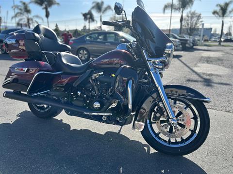 2014 Harley-Davidson Ultra Limited in Hollister, California - Photo 2