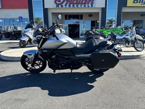 2016 Honda CTX700N DCT ABS in Hollister, California - Photo 2