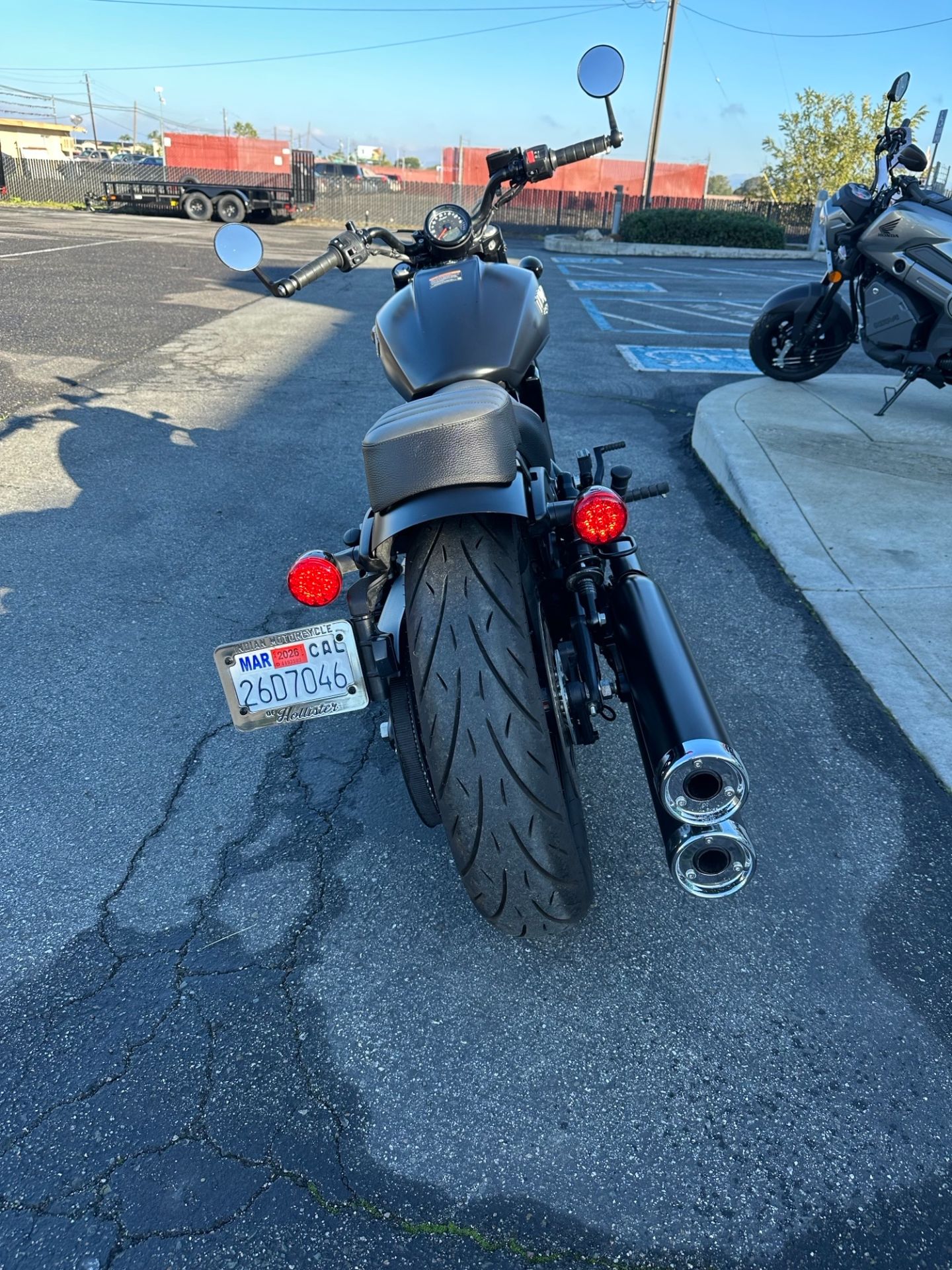 2018 Indian Motorcycle Scout® Bobber ABS in Hollister, California - Photo 4