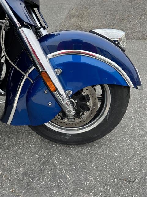 2019 Indian Motorcycle Roadmaster® Icon Series in Hollister, California - Photo 5