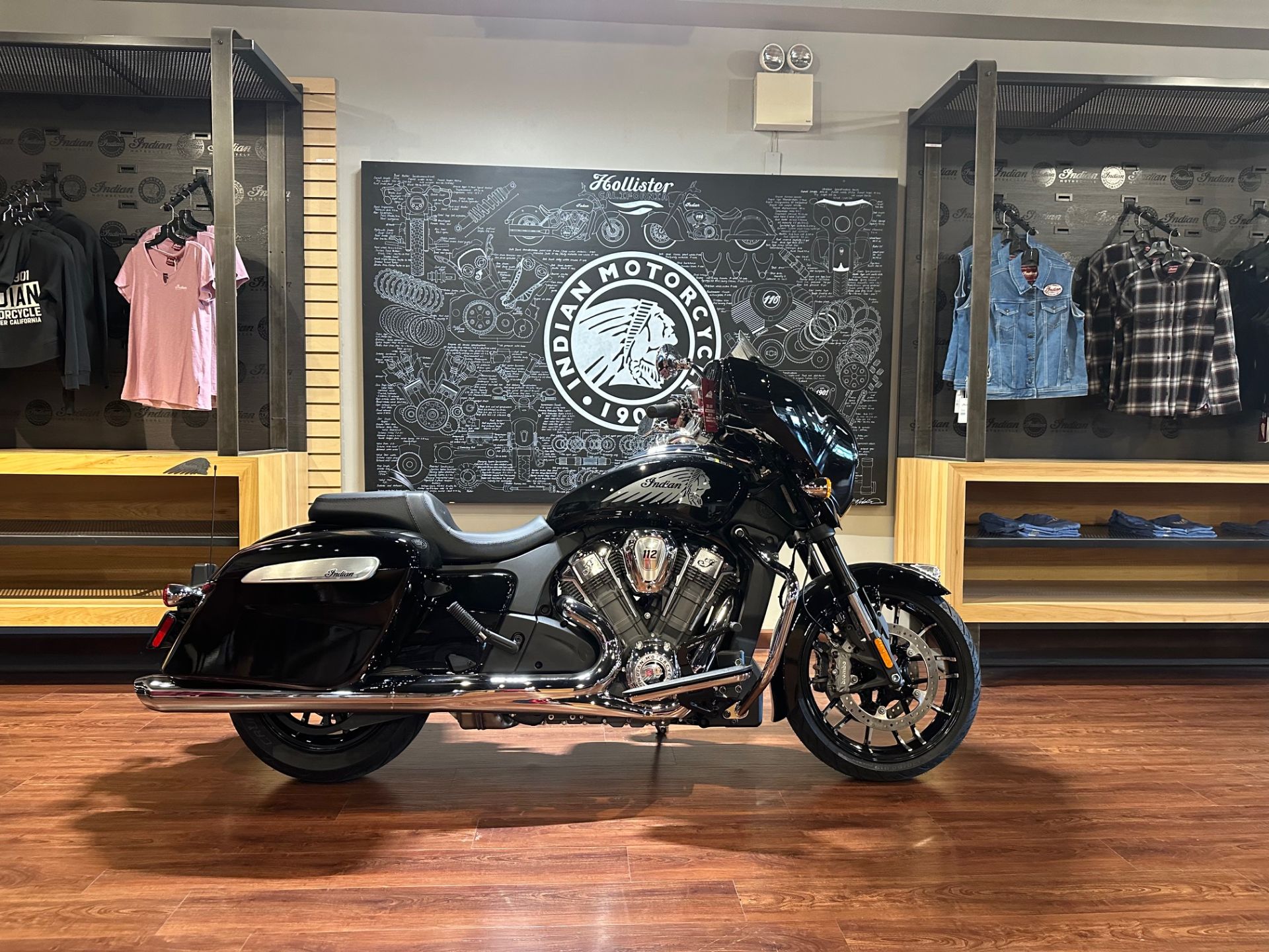 2025 Indian Motorcycle Chieftain® PowerPlus Limited with 112 in Hollister, California - Photo 1