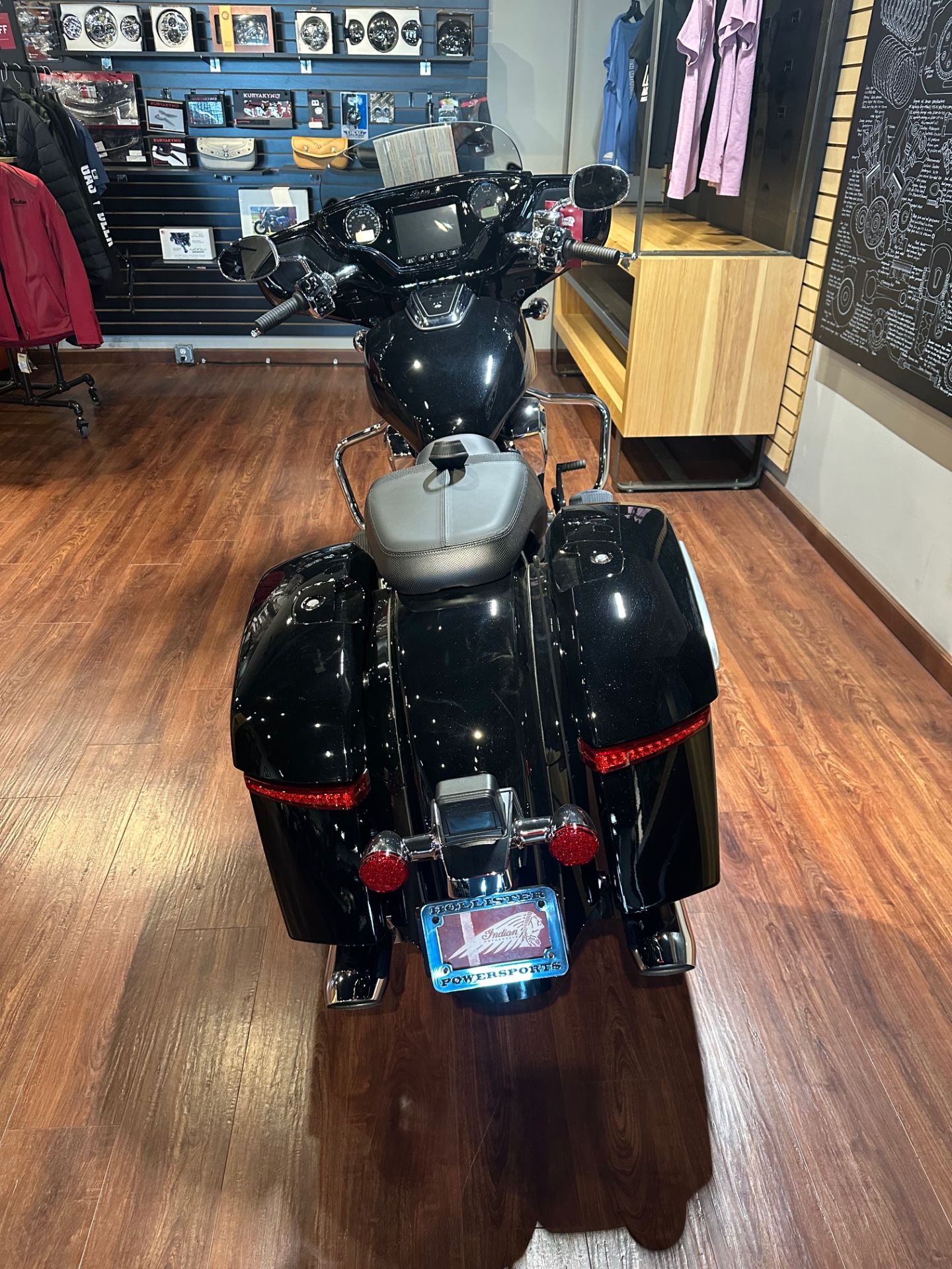 2025 Indian Motorcycle Chieftain® PowerPlus Limited with 112 in Hollister, California - Photo 4