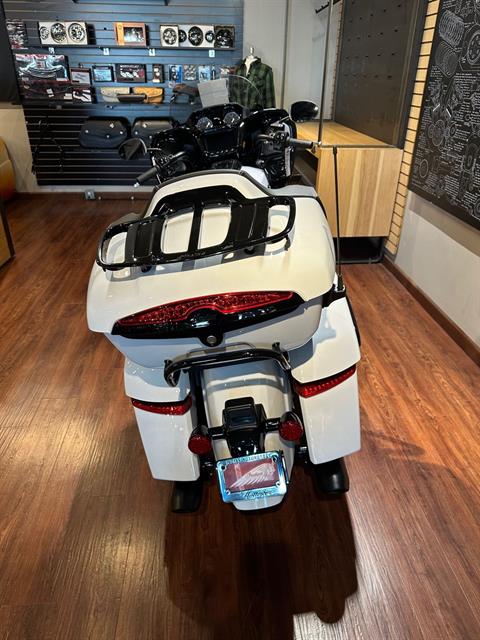 2025 Indian Motorcycle Pursuit® Dark Horse® with 112 and Powerband Audio Package in Hollister, California - Photo 4