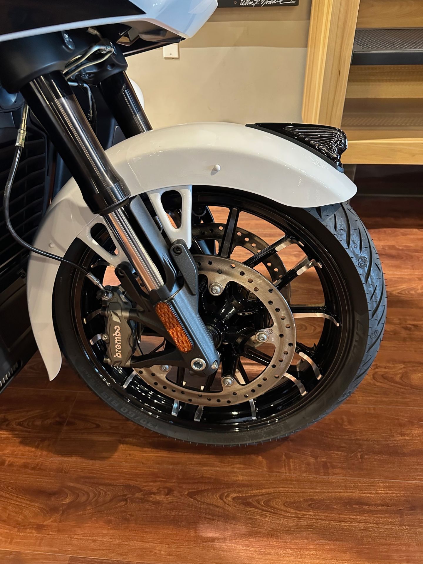 2025 Indian Motorcycle Pursuit® Dark Horse® with 112 and Powerband Audio Package in Hollister, California - Photo 9