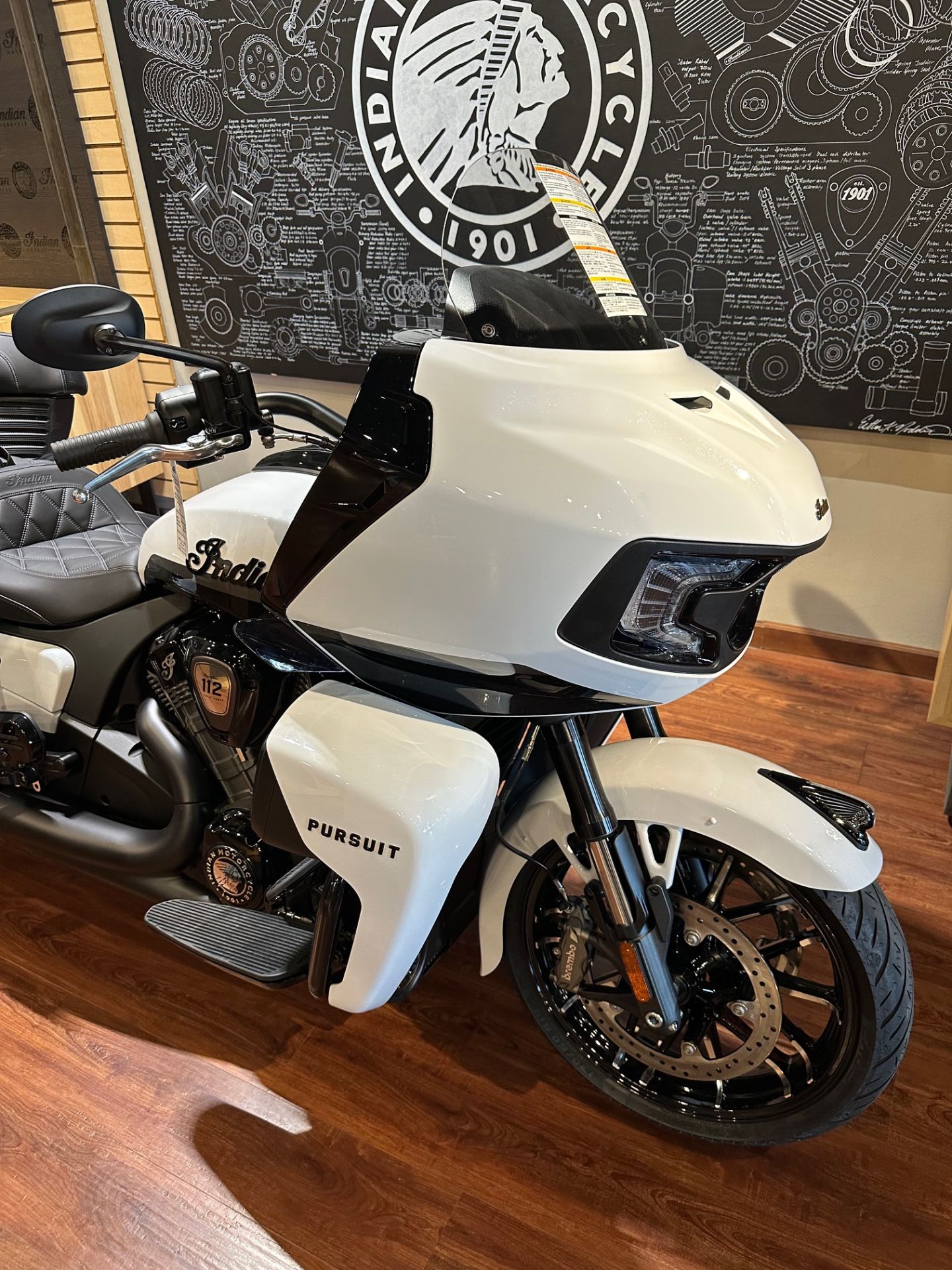 2025 Indian Motorcycle Pursuit® Dark Horse® with 112 and Powerband Audio Package in Hollister, California - Photo 10