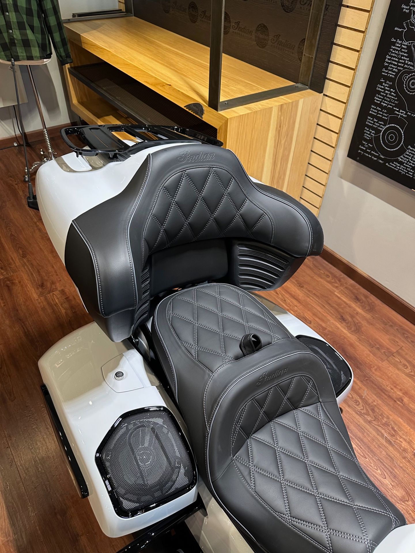 2025 Indian Motorcycle Pursuit® Dark Horse® with 112 and Powerband Audio Package in Hollister, California - Photo 12