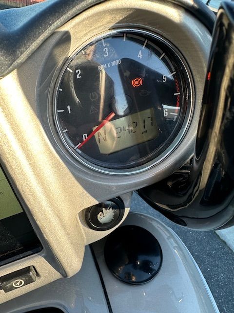 2019 Indian Motorcycle Chieftain® Dark Horse® ABS in Hollister, California - Photo 12