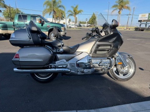 2006 Honda Gold Wing Audio / Comfort / Navi / ABS — photo 1 of 11