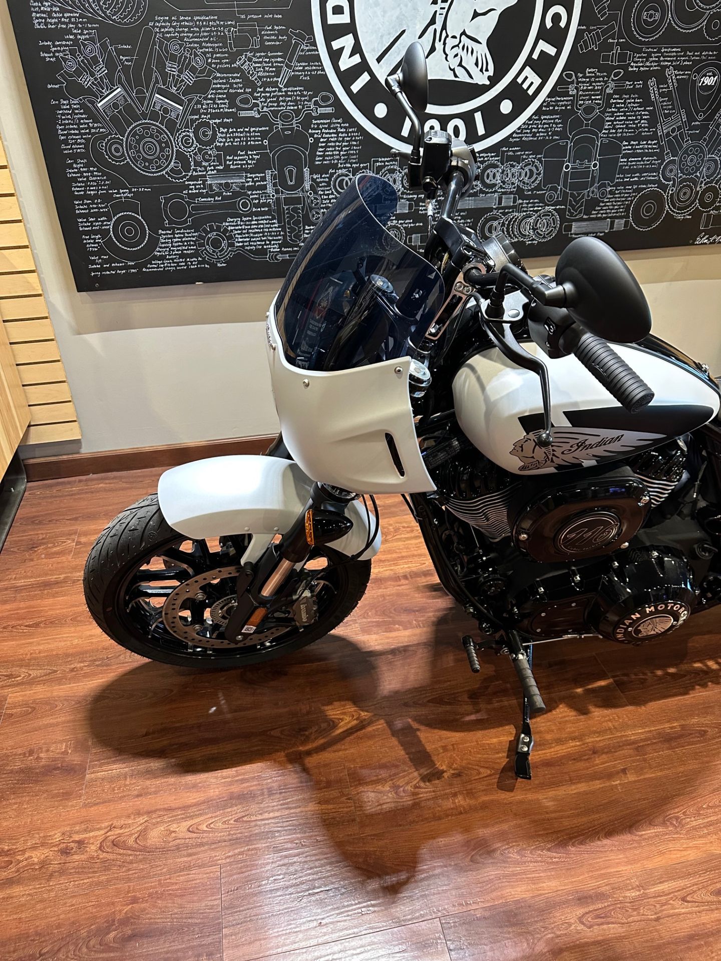 2025 Indian Motorcycle Sport Chief in Hollister, California - Photo 6