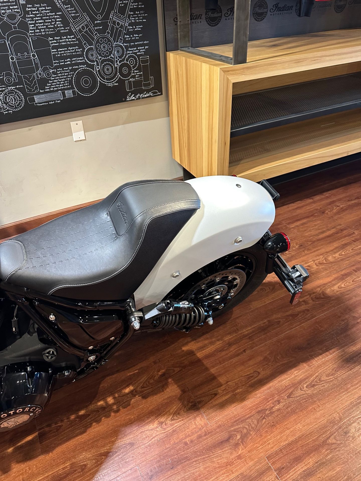 2025 Indian Motorcycle Sport Chief in Hollister, California - Photo 8