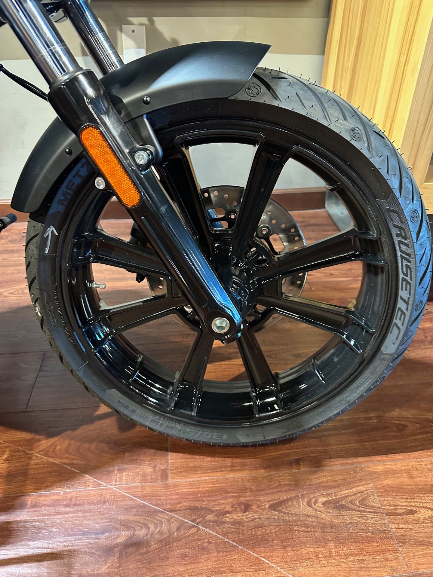 2025 Indian Motorcycle Sport Scout® Limited +Tech in Hollister, California - Photo 8
