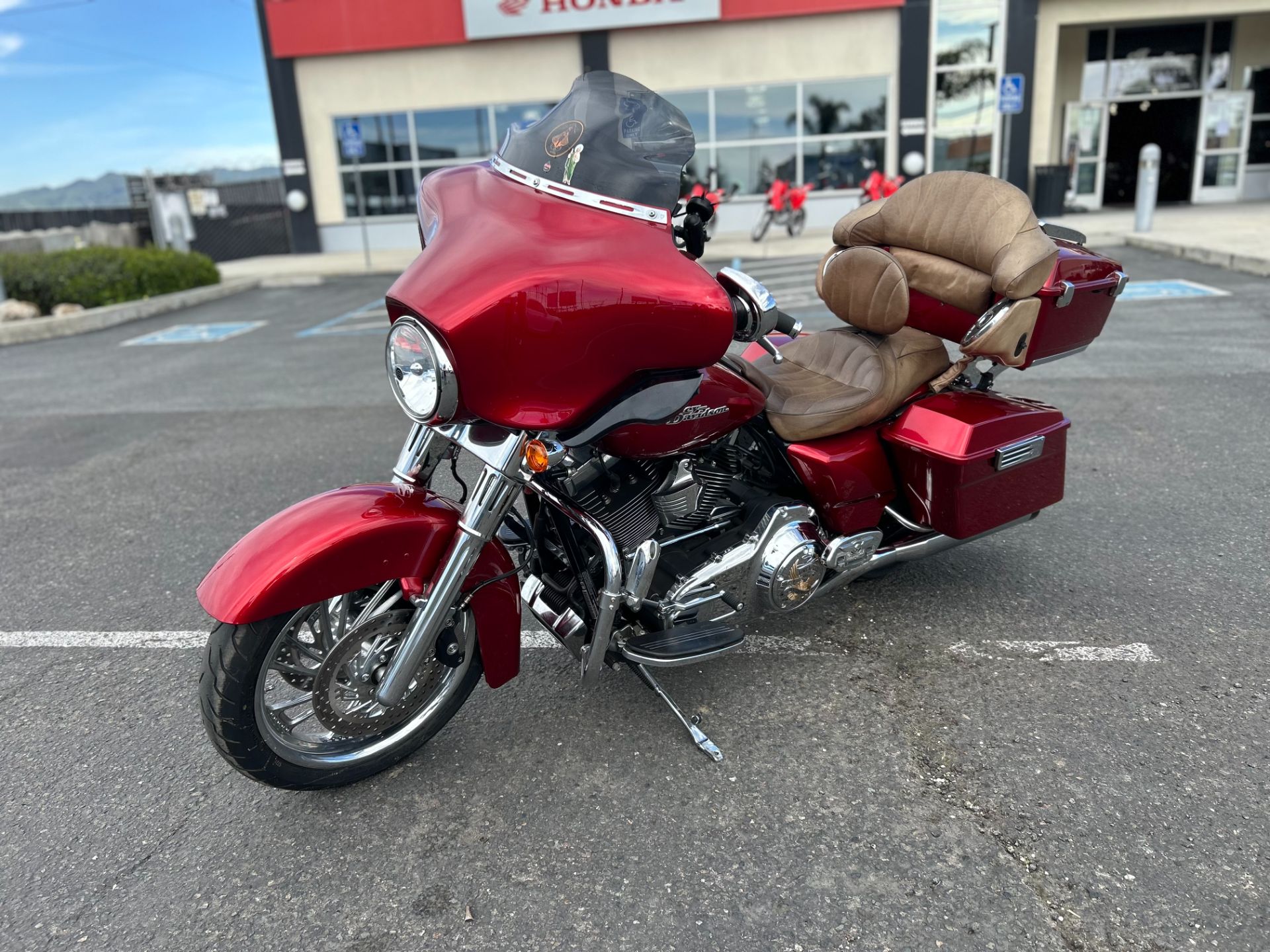 2012 Harley-Davidson Street Glide® in Hollister, California - Photo 2