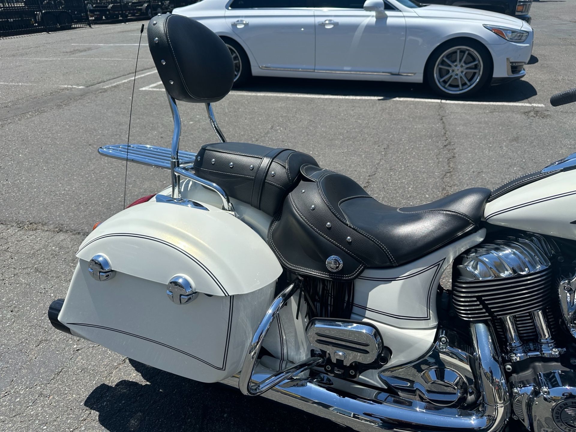 2015 Indian Motorcycle CHIEFTAIN in Hollister, California - Photo 7