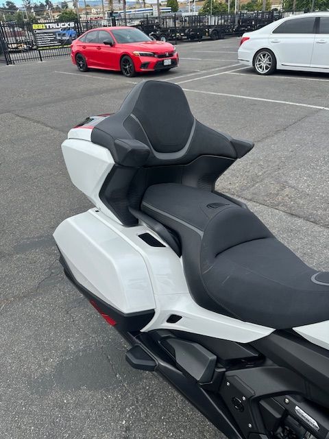 2024 Honda Gold Wing Tour Airbag Automatic DCT in Hollister, California - Photo 11