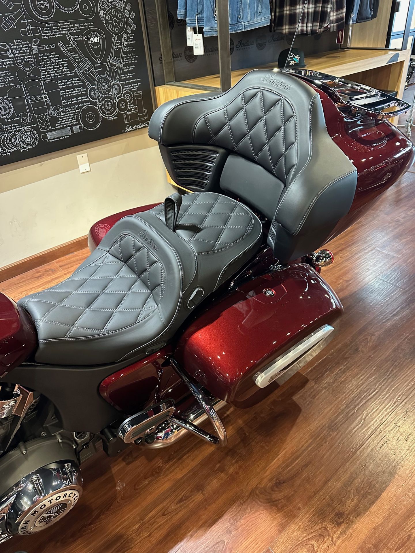 2025 Indian Motorcycle Pursuit® Limited® with 112 in Hollister, California - Photo 10