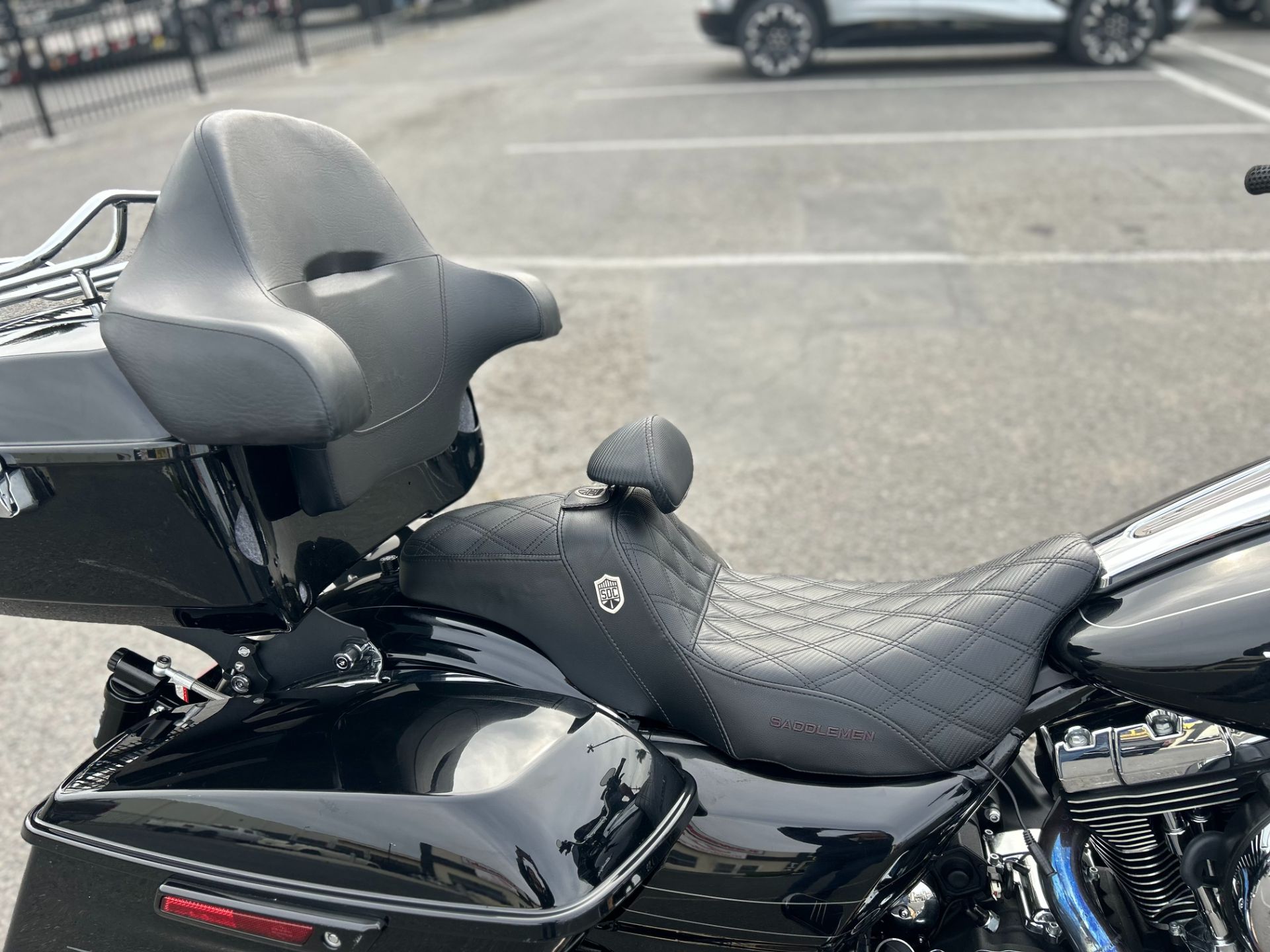 2015 Harley-Davidson Road Glide® Special in Hollister, California - Photo 8