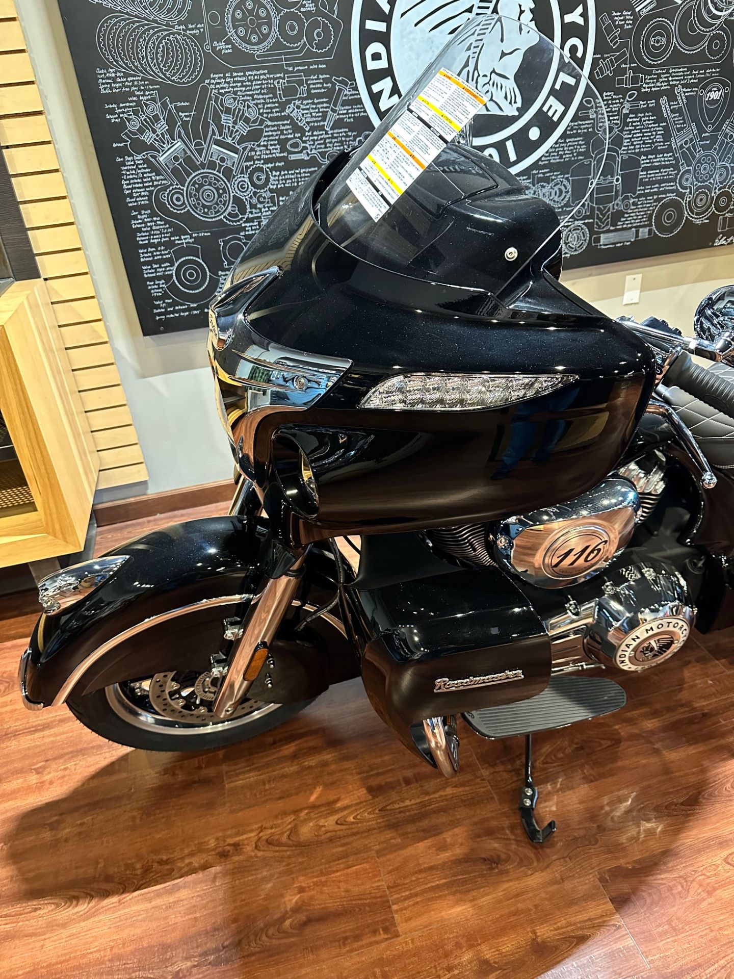 2025 Indian Motorcycle Roadmaster® in Hollister, California - Photo 6