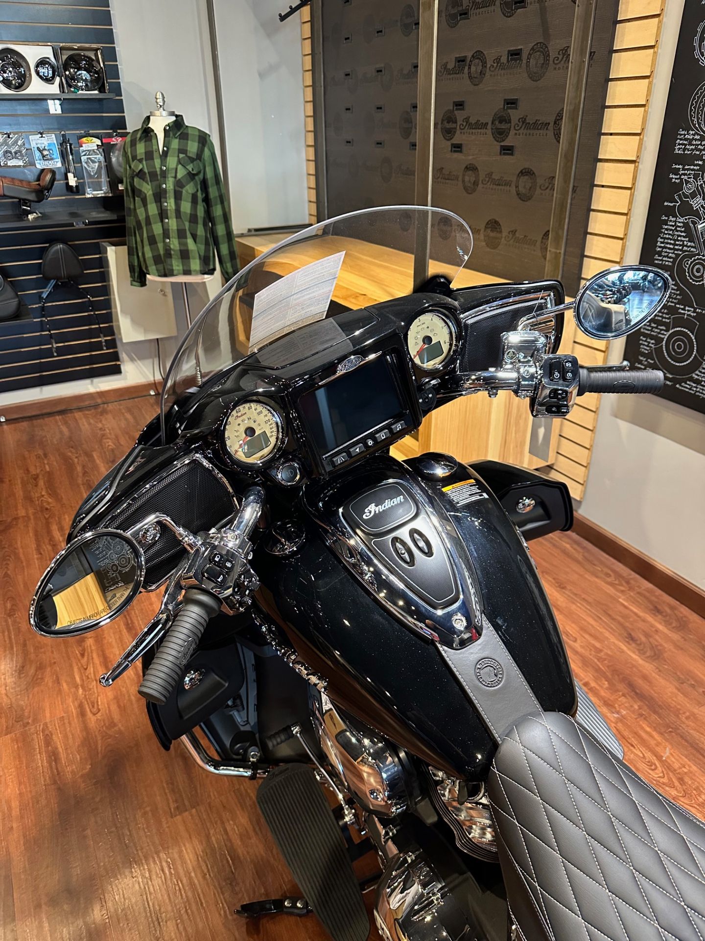 2025 Indian Motorcycle Roadmaster® in Hollister, California - Photo 7