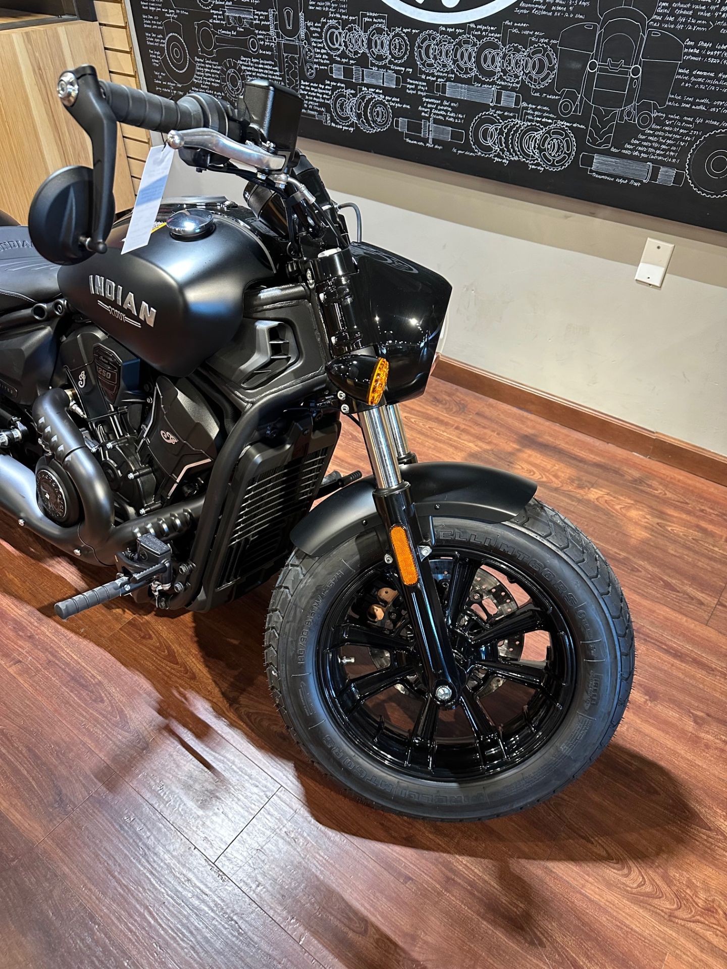 2025 Indian Motorcycle Scout® Bobber Limited +Tech in Hollister, California - Photo 6