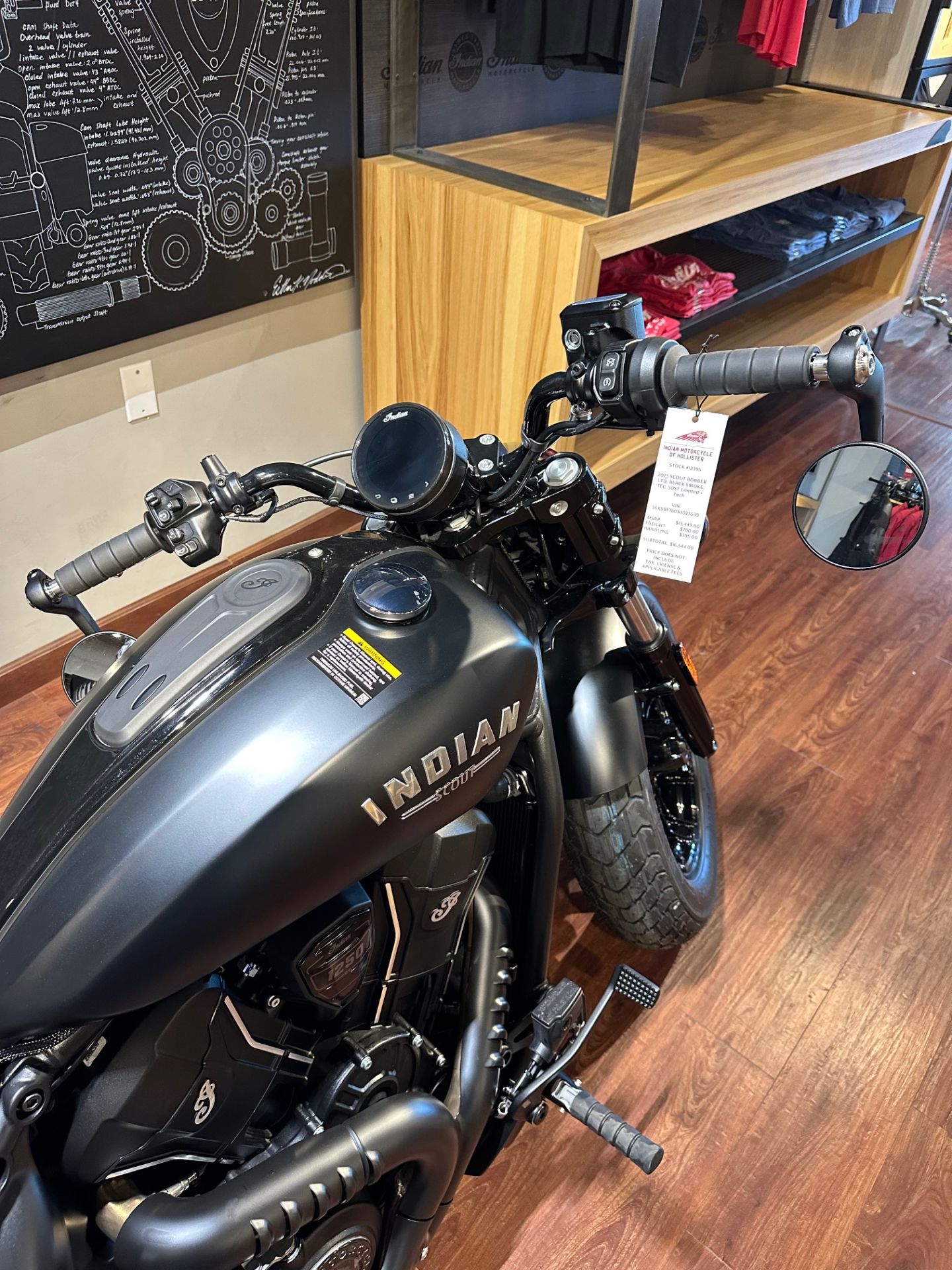 2025 Indian Motorcycle Scout® Bobber Limited +Tech in Hollister, California - Photo 7