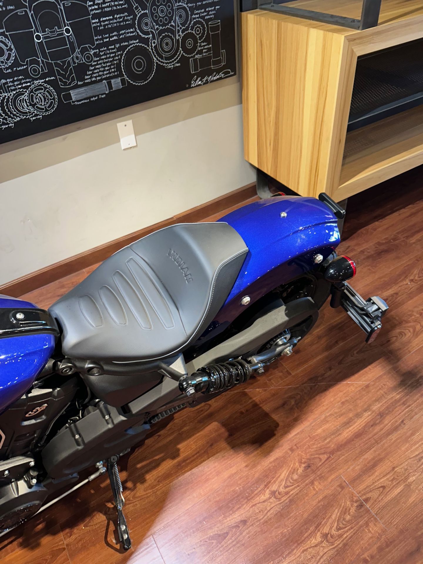 2025 Indian Motorcycle Scout® Bobber Limited +Tech in Hollister, California - Photo 7