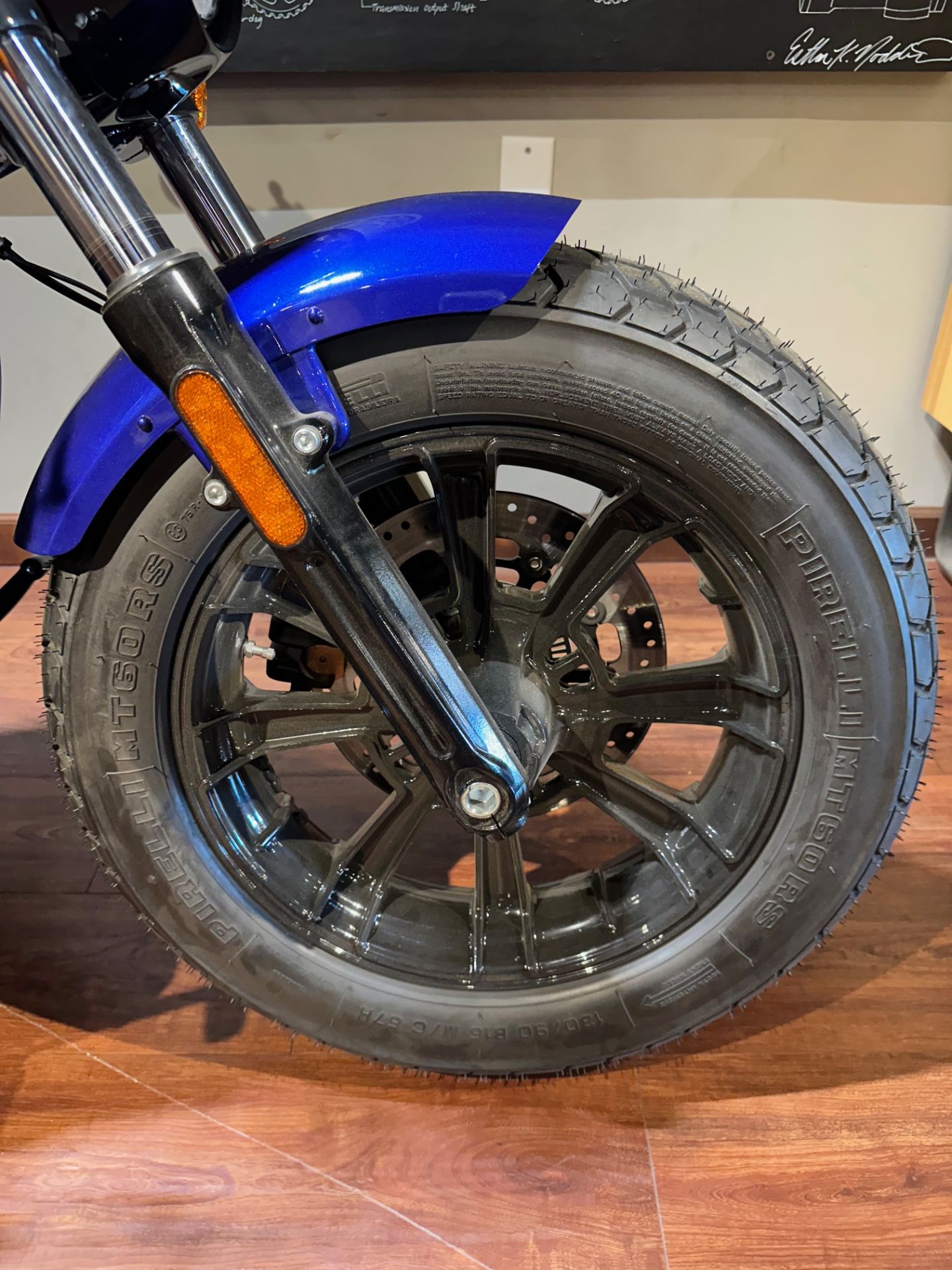 2025 Indian Motorcycle Scout® Bobber Limited +Tech in Hollister, California - Photo 8
