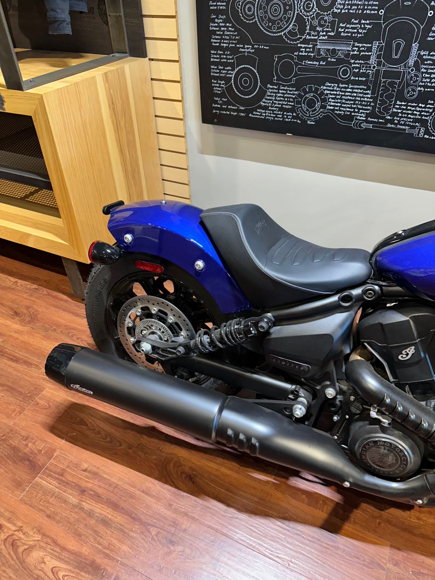 2025 Indian Motorcycle Scout® Bobber Limited +Tech in Hollister, California - Photo 10