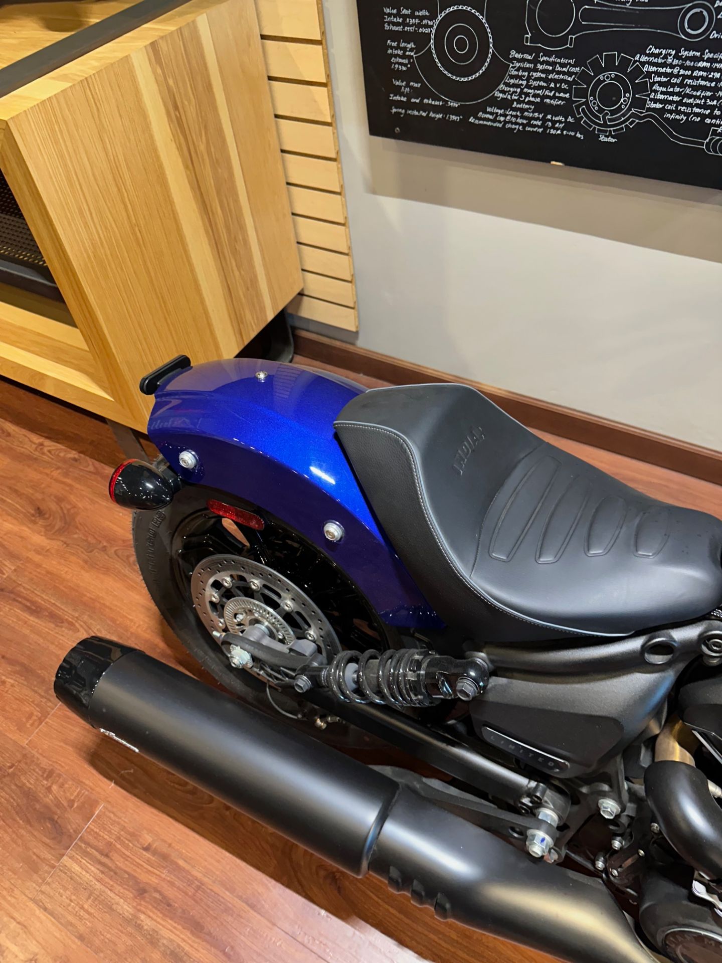 2025 Indian Motorcycle Scout® Bobber Limited +Tech in Hollister, California - Photo 12