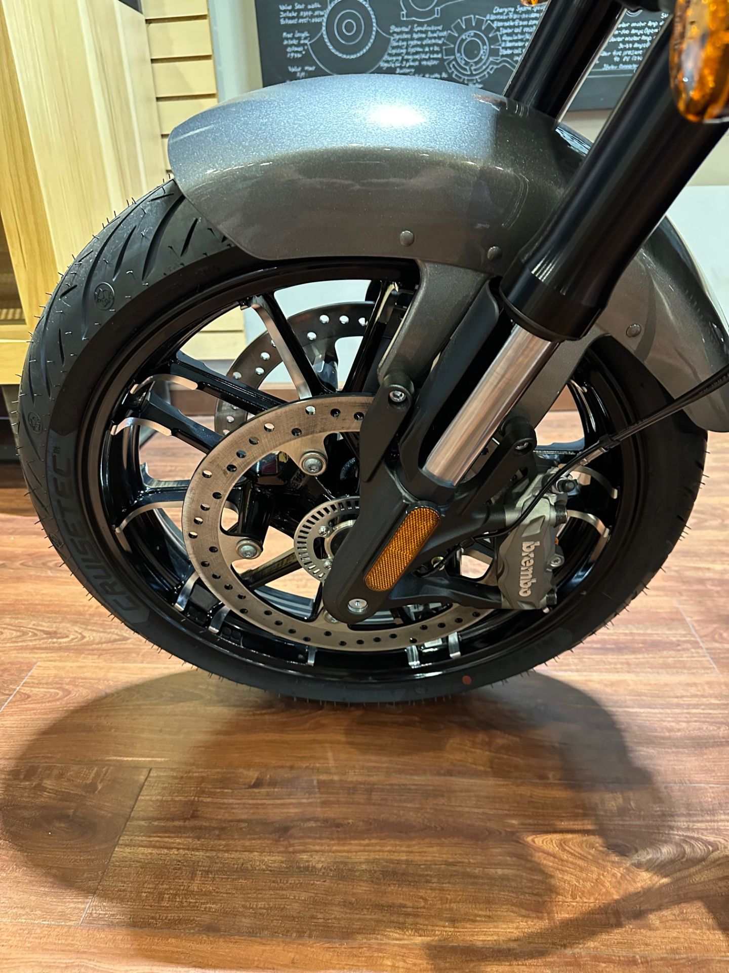 2025 Indian Motorcycle Sport Chief RT in Hollister, California - Photo 5