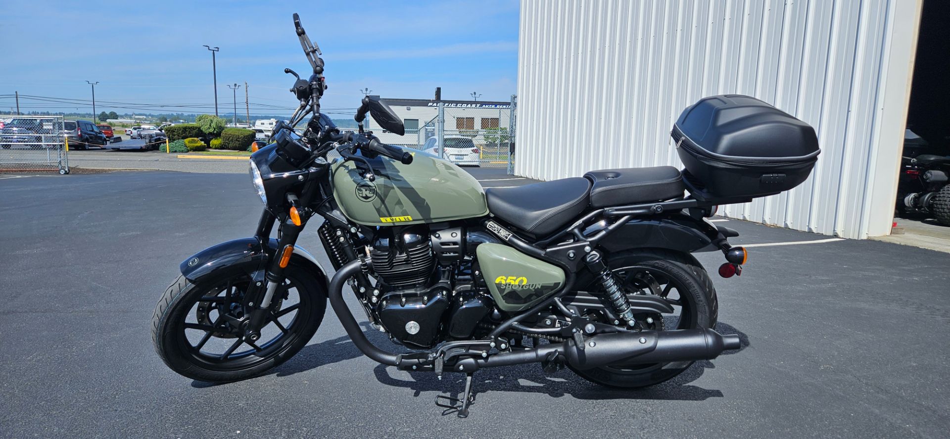 2024 Royal Enfield Shotgun 650 in Burlington, Washington - Photo 2