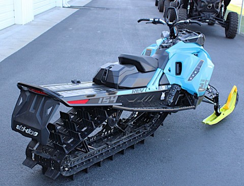 2020 Ski-Doo Summit SP 154 850 E-TEC SHOT PowderMax Light 3.0 w/ FlexEdge in Burlington, Washington - Photo 10