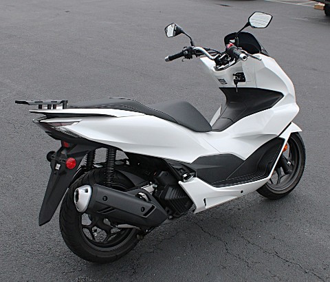 2021 Honda PCX150 ABS in Burlington, Washington - Photo 6