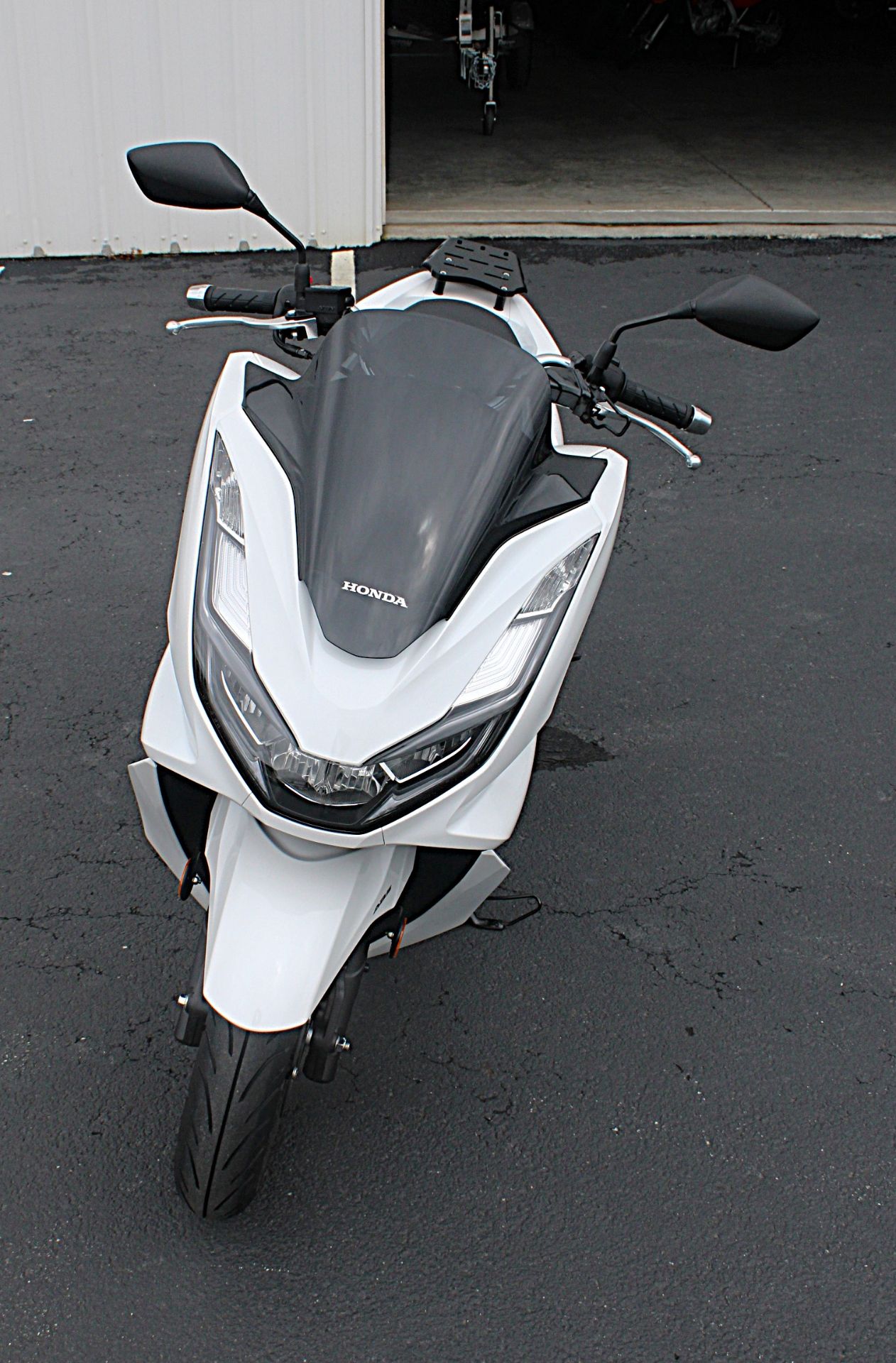 2021 Honda PCX150 ABS in Burlington, Washington - Photo 9