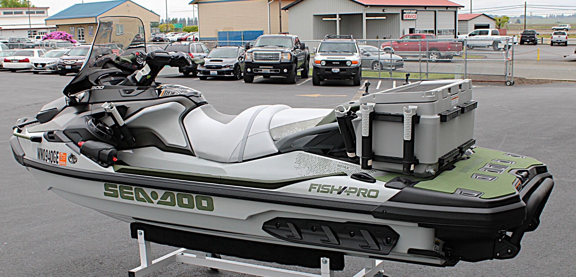 2025 Sea-Doo FishPro Apex 300 in Burlington, Washington - Photo 8