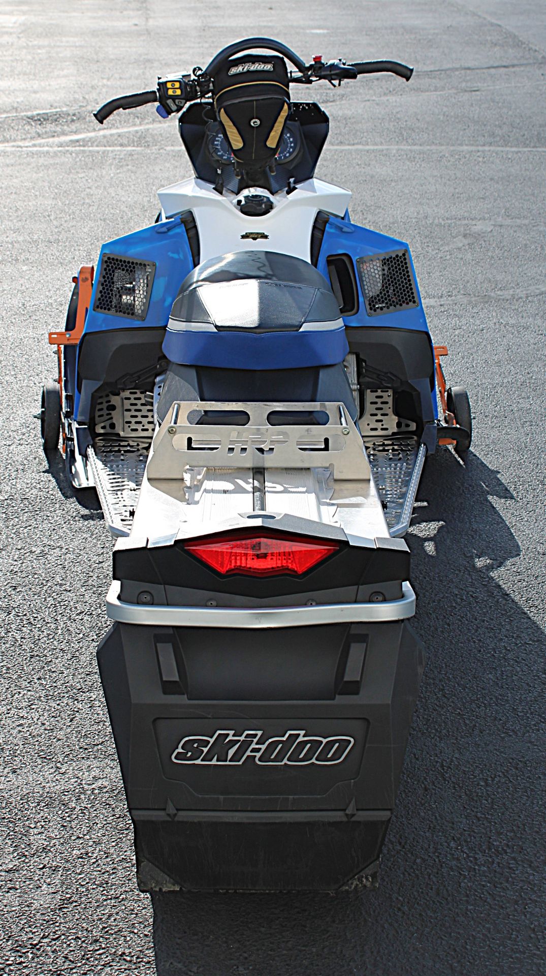 2009 Ski-Doo Summit X 154 800R PowerTEK in Burlington, Washington - Photo 10