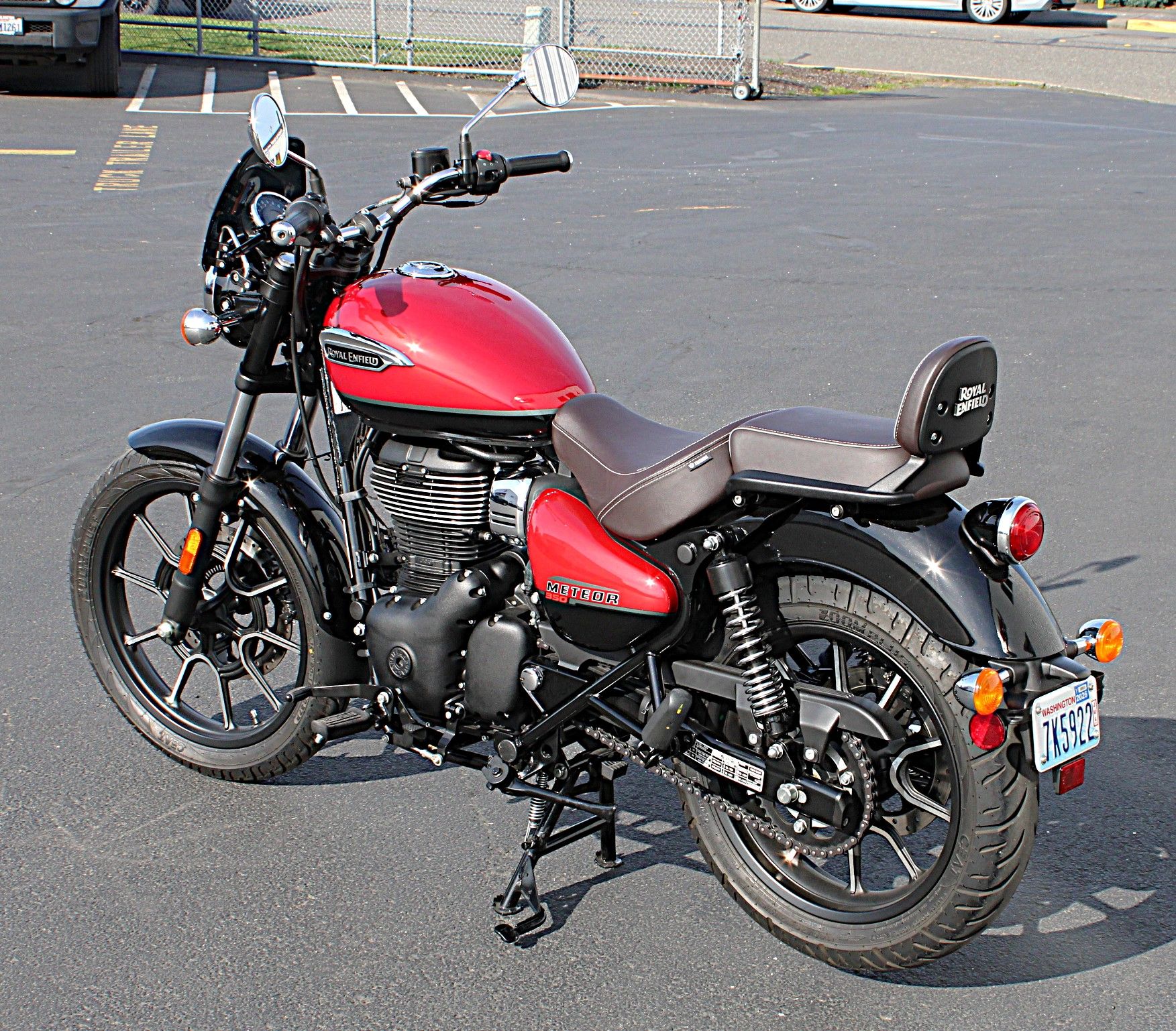 2023 Royal Enfield Meteor 350 in Burlington, Washington - Photo 10