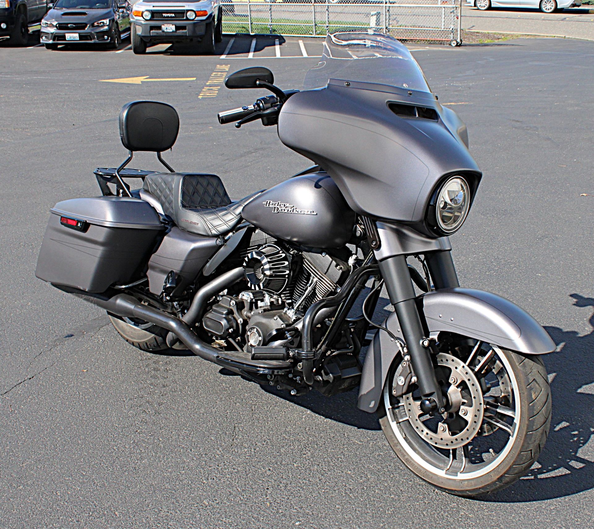 2016 Harley-Davidson Street Glide® Special in Burlington, Washington - Photo 3