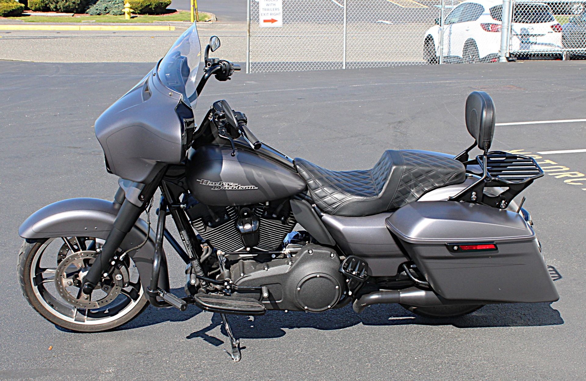 2016 Harley-Davidson Street Glide® Special in Burlington, Washington - Photo 5