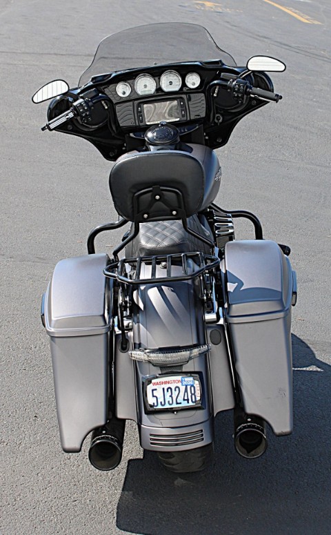 2016 Harley-Davidson Street Glide® Special in Burlington, Washington - Photo 9