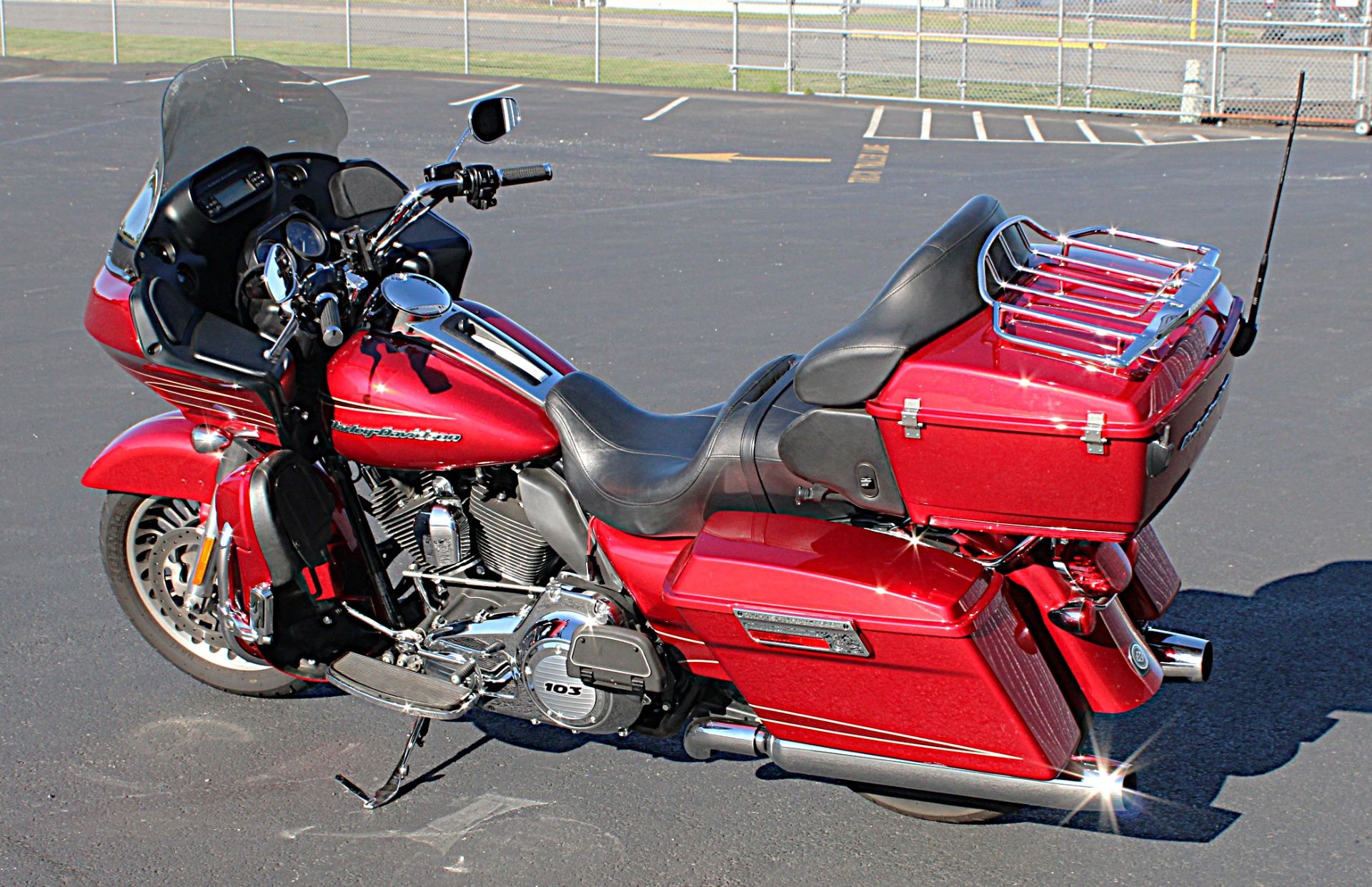2013 Harley-Davidson Road Glide® Ultra in Burlington, Washington - Photo 6