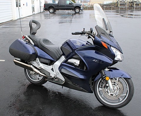 2004 Honda ST1300 in Burlington, Washington - Photo 3