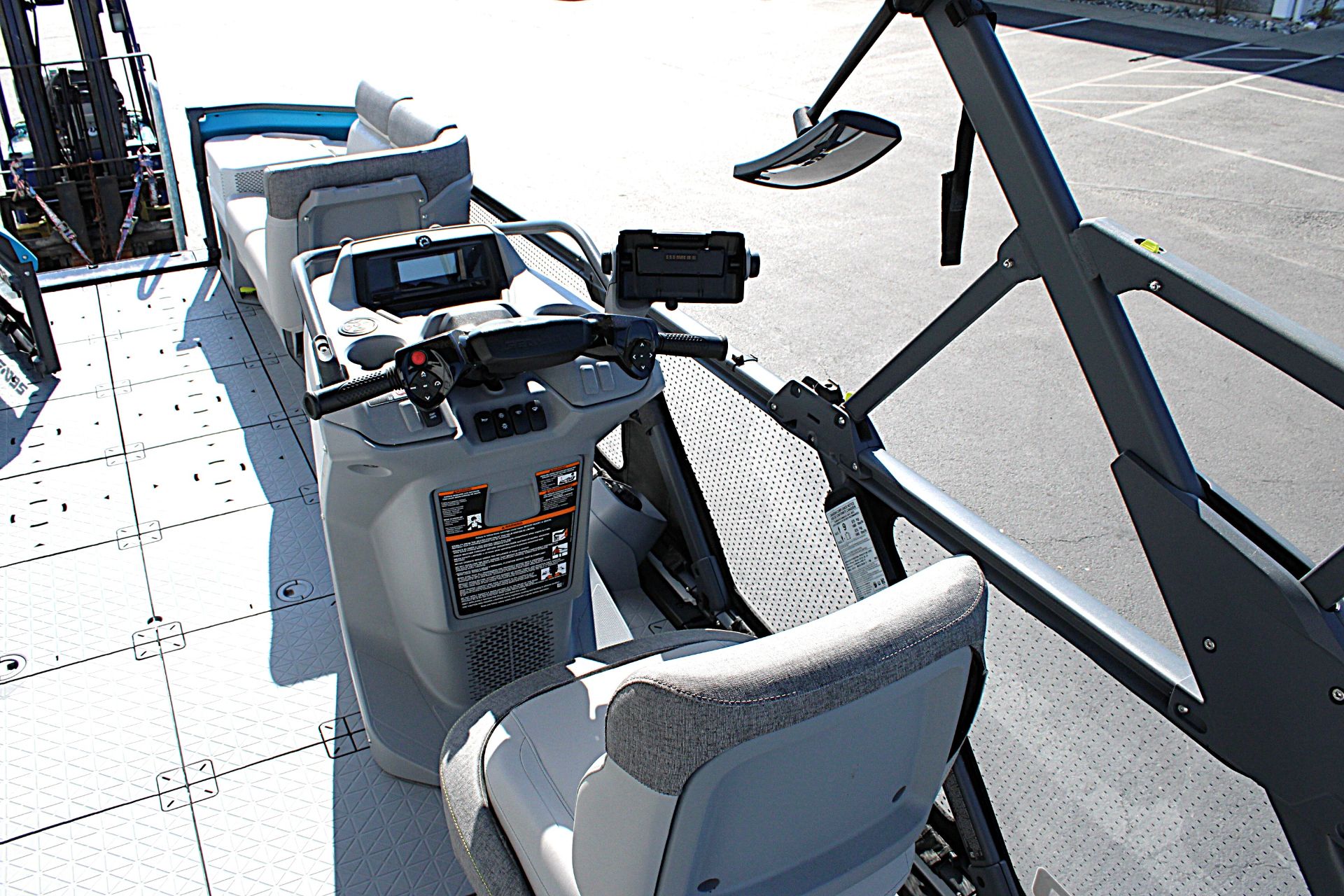 2023 Sea-Doo Switch Cruise 21 - 230 HP in Burlington, Washington - Photo 5