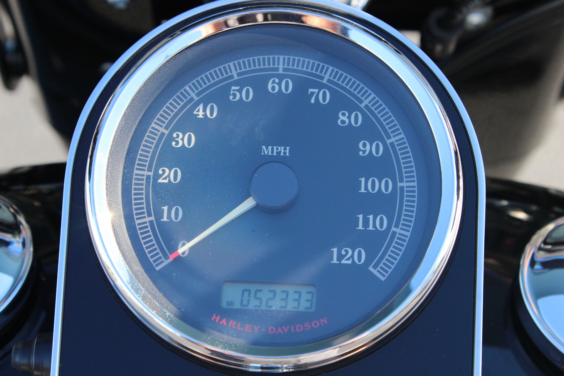 2010 Harley-Davidson Softail® Fat Boy® Lo in Burlington, Washington - Photo 11